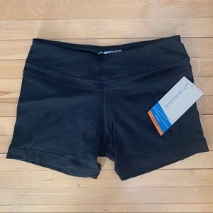 🏃🏻‍♀️ NWT Brooks Viva short, XS